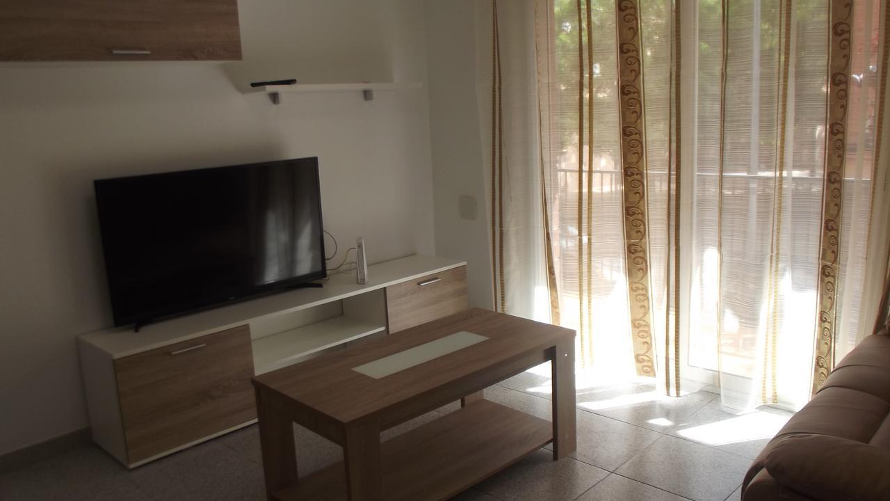 Apartamentos Atlas Terrassa III Extérieur photo