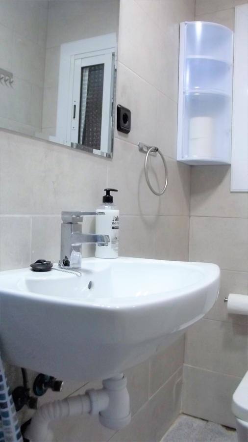 Apartamentos Atlas Terrassa III Extérieur photo