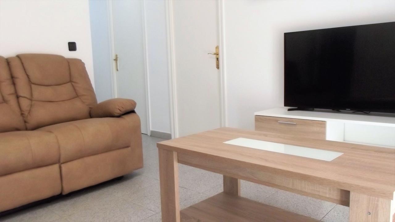 Apartamentos Atlas Terrassa III Extérieur photo